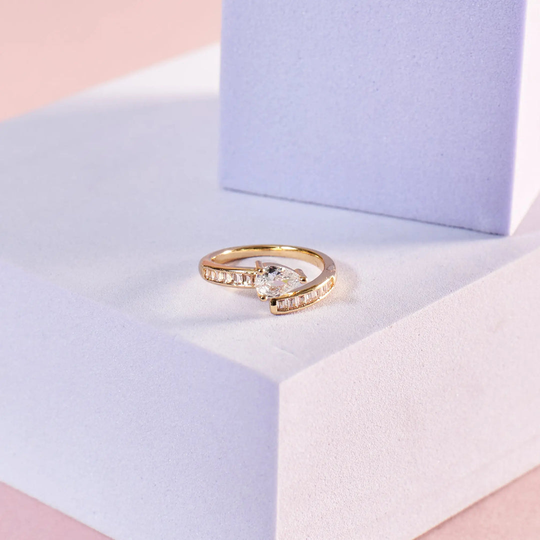 Alabaster Dream Ring | Salty