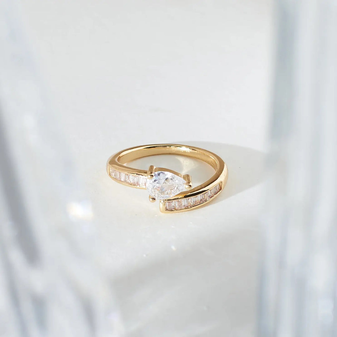Alabaster Dream Ring | Salty