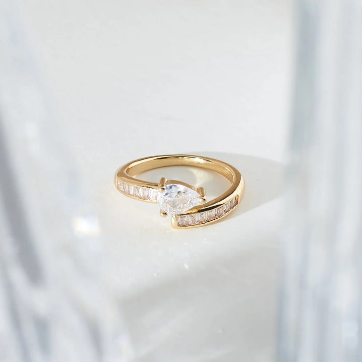 Alabaster Dream Ring | Salty