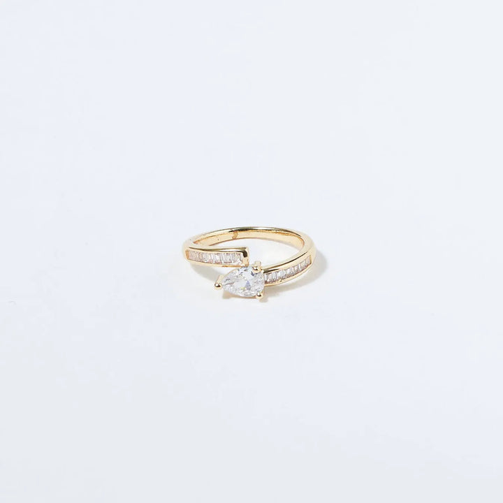 Alabaster Dream Ring | Salty