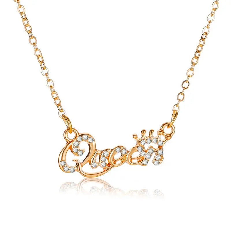 Am A 'Queen' Charm Necklace - Salty Accessories
