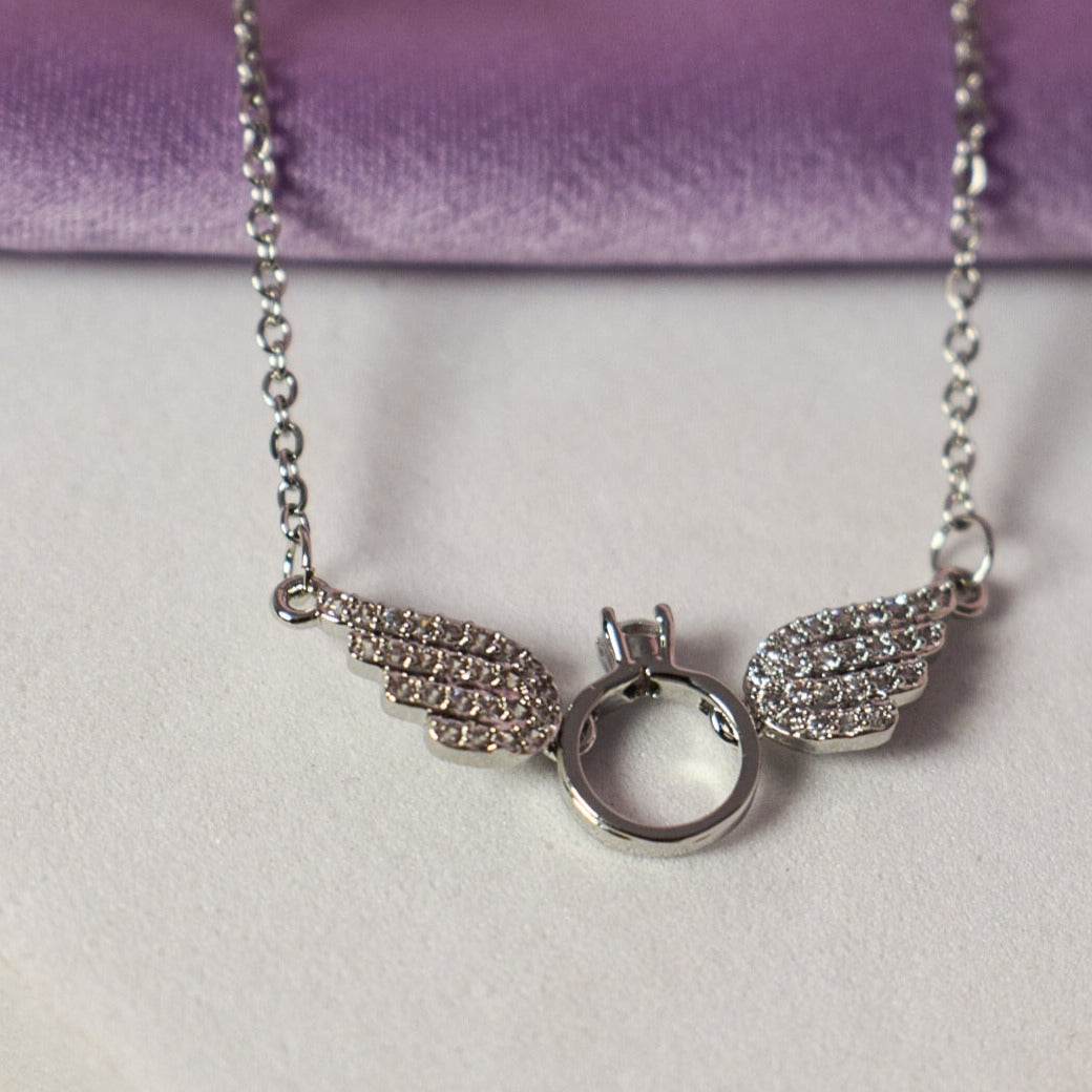 Angel Wings Necklace - Silver - Salty Accessories
