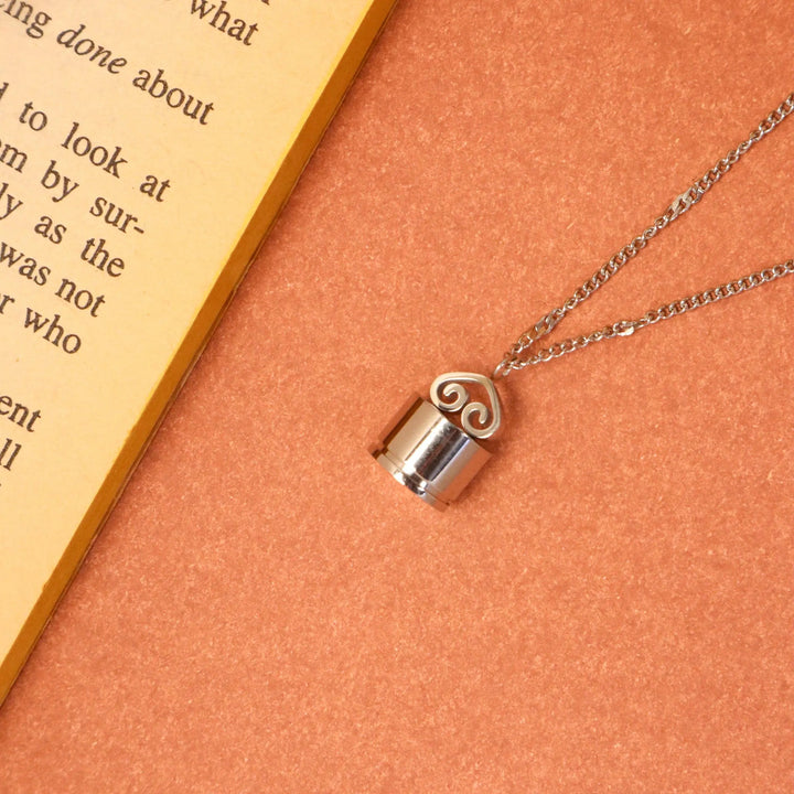 Antique Silver Lock Necklace - Salty Accessories