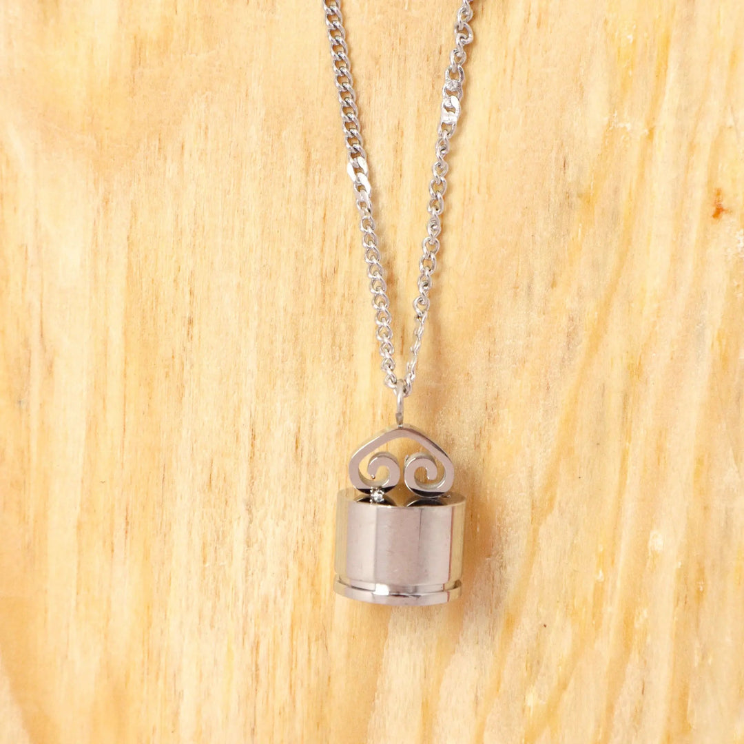 Antique Silver Lock Necklace - Salty Accessories
