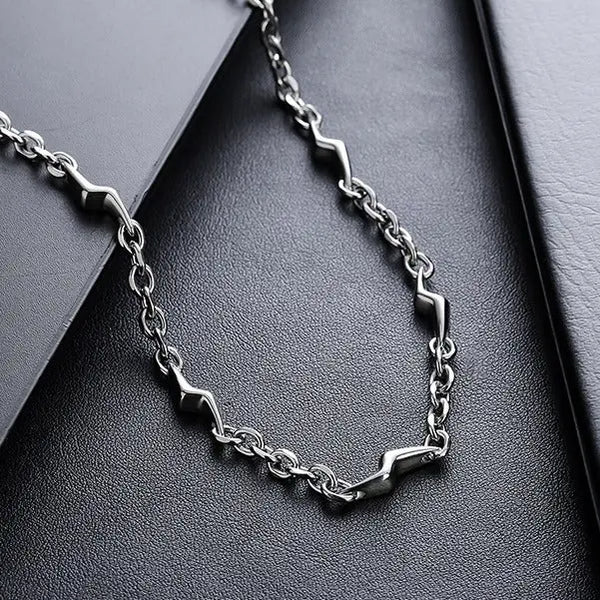 Arc Lightning Chain Necklace