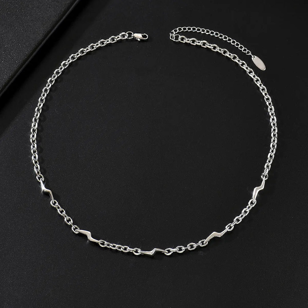 Arc Lightning Chain Necklace | Salty