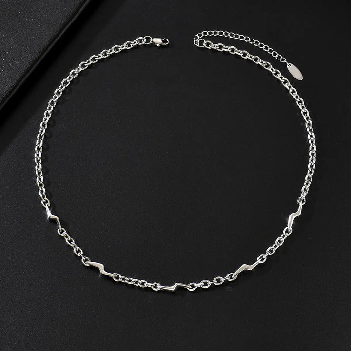 Arc Lightning Chain Necklace | Salty
