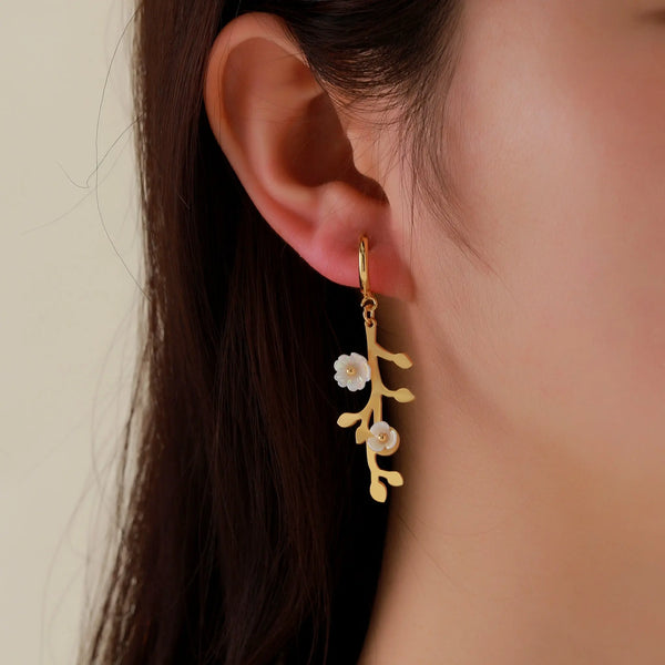 Aurelia Lata Drops Earrings