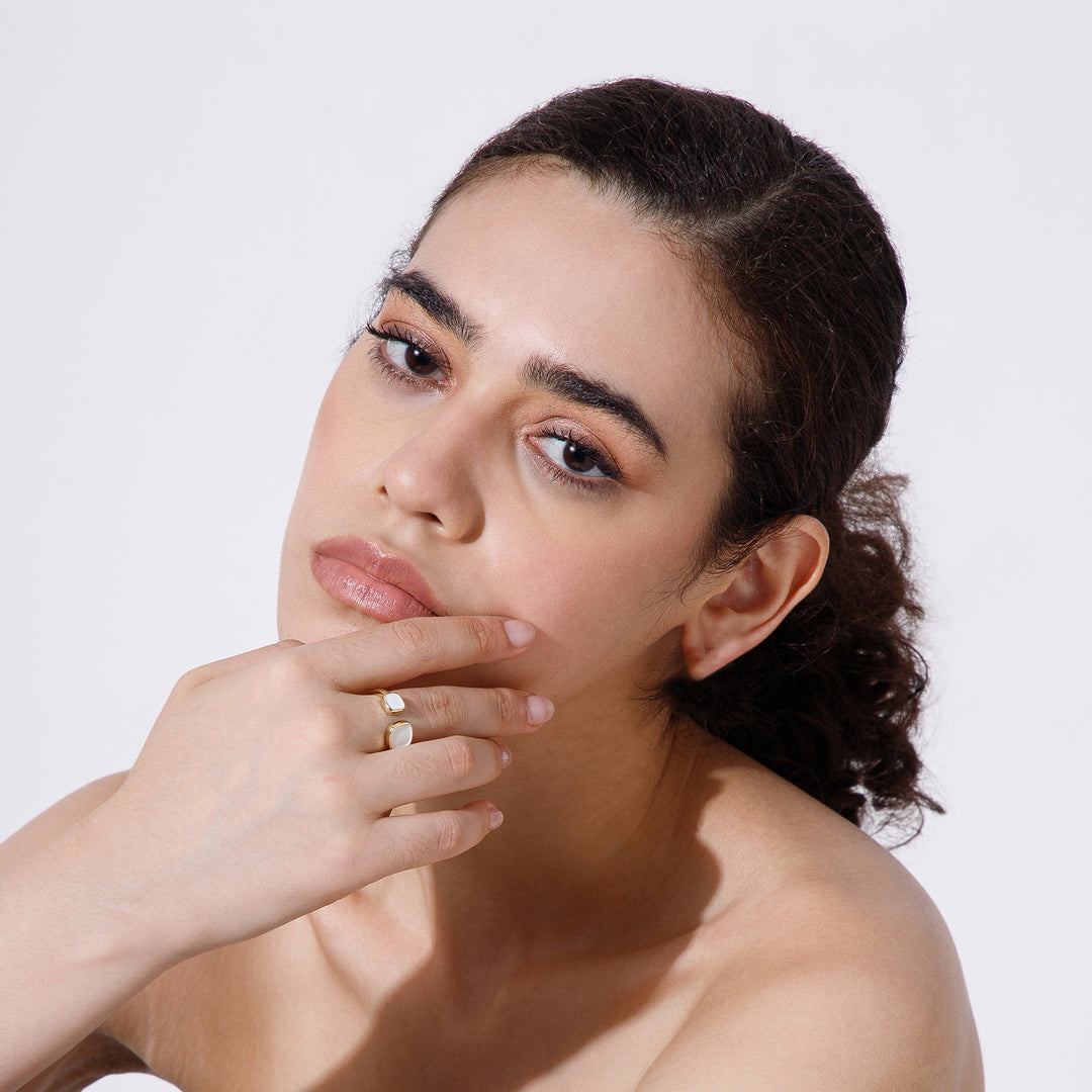 White Raya Gold Ring