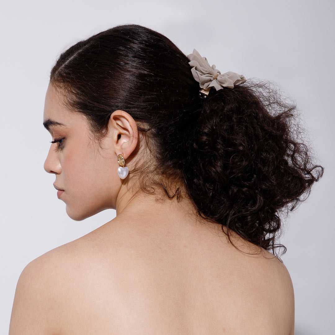 Retro Romance Hair Pin and Earrings Set