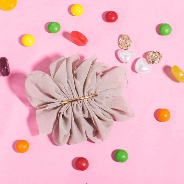 Retro Romance Hair Pin and Earrings Set