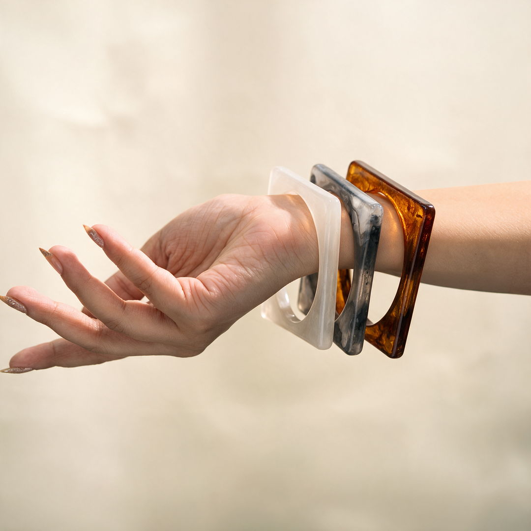 Amber Frame Pack of 3 Bangle Set