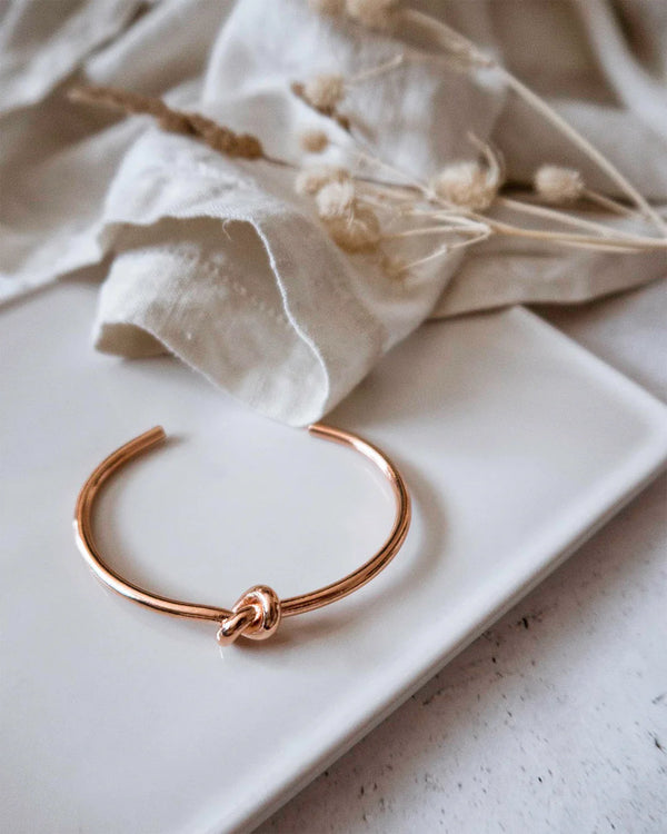 Unity Knot Wristlet - Rose Gold