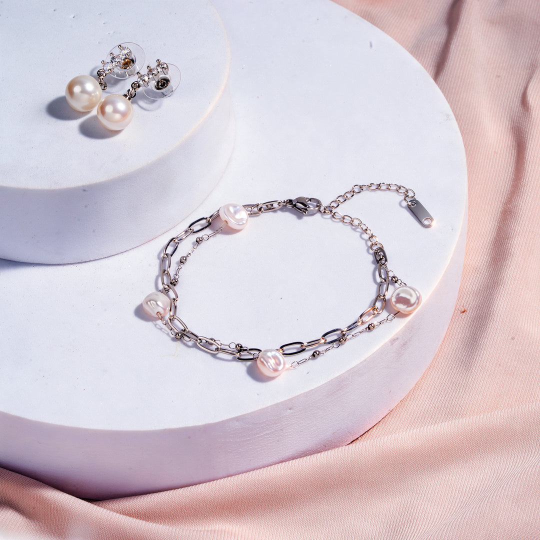 Lush Detail Bracelet And Earrings Set