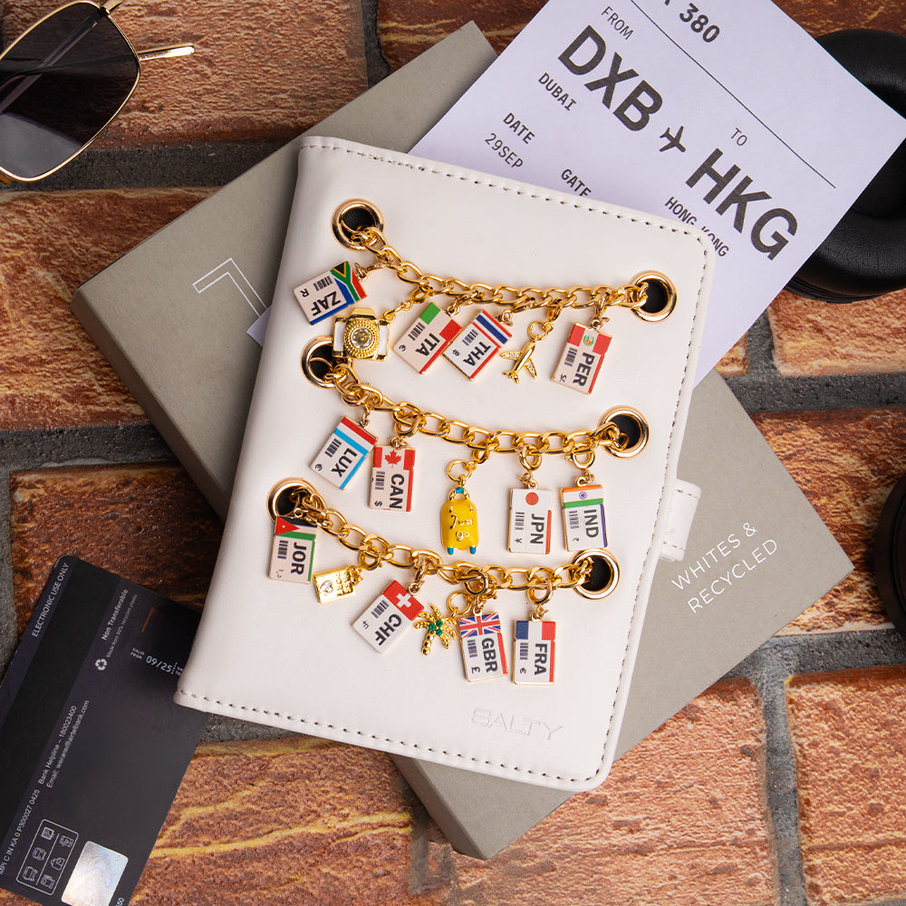 Hawaizaada Passport Cover - White