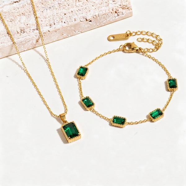 Main Character Energy: Emerald Diwali Glam Jewelry Set