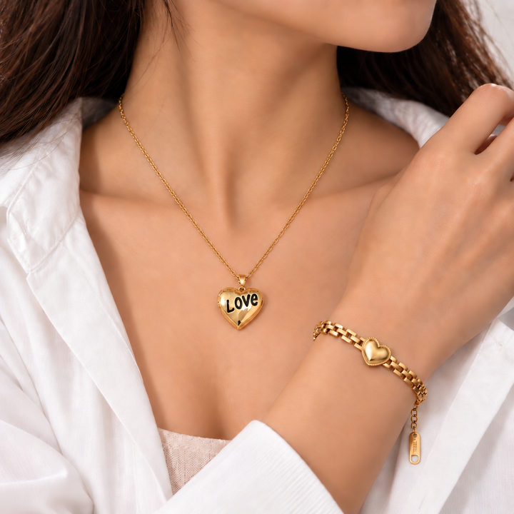 Luxe Signal Bracelet And Necklace Set