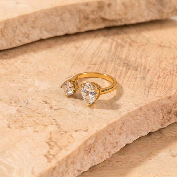 Open Pear Cut Diamond Toi-et-Moi Ring