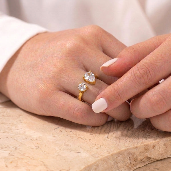 Open Pear Cut Diamond Toi-et-Moi Ring