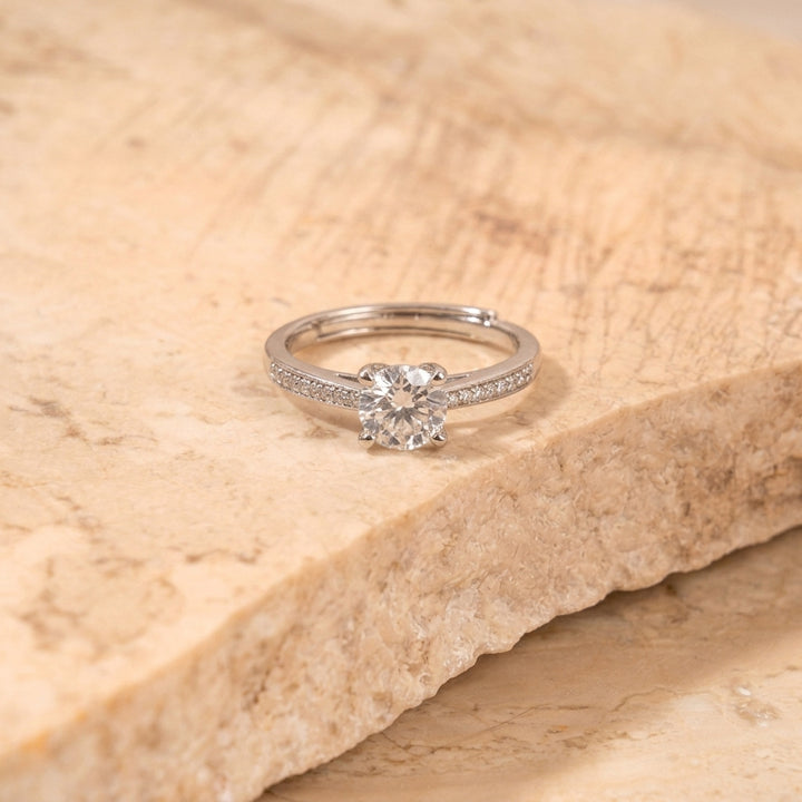 Aurum White Royale Bracelet & Ring Combo