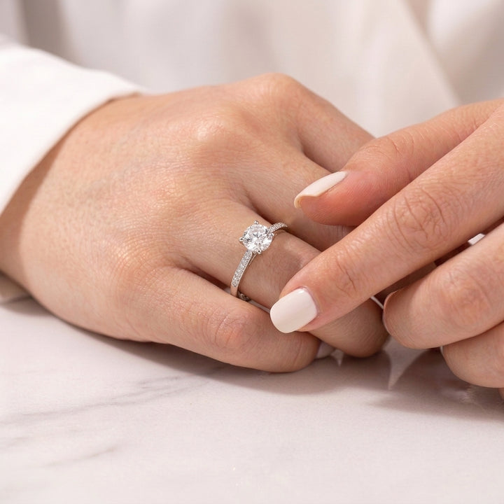 Aurum White Royale Bracelet & Ring Combo