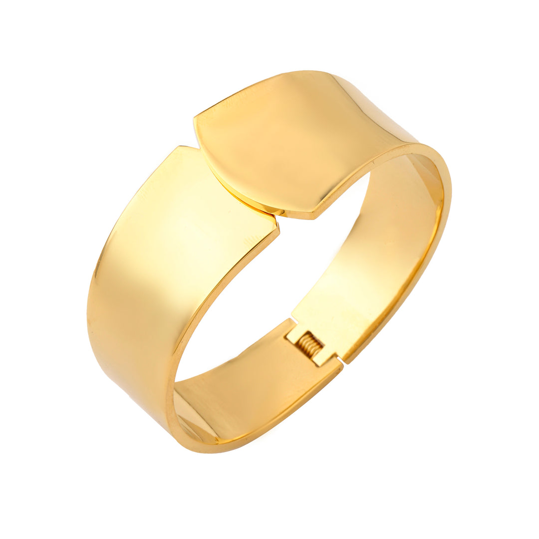 Luxe Radiance Gold Cuff - Salty Accessories