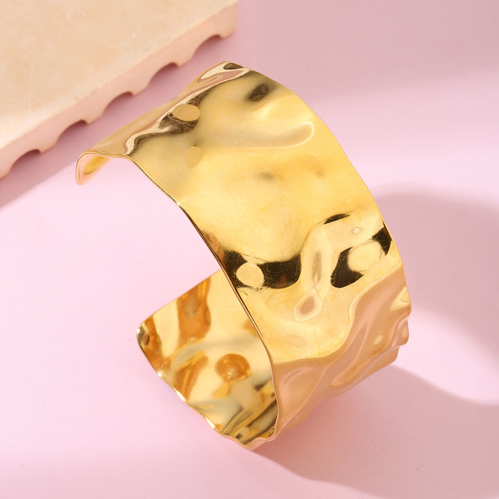 Glimmering Grace Gold Cuff