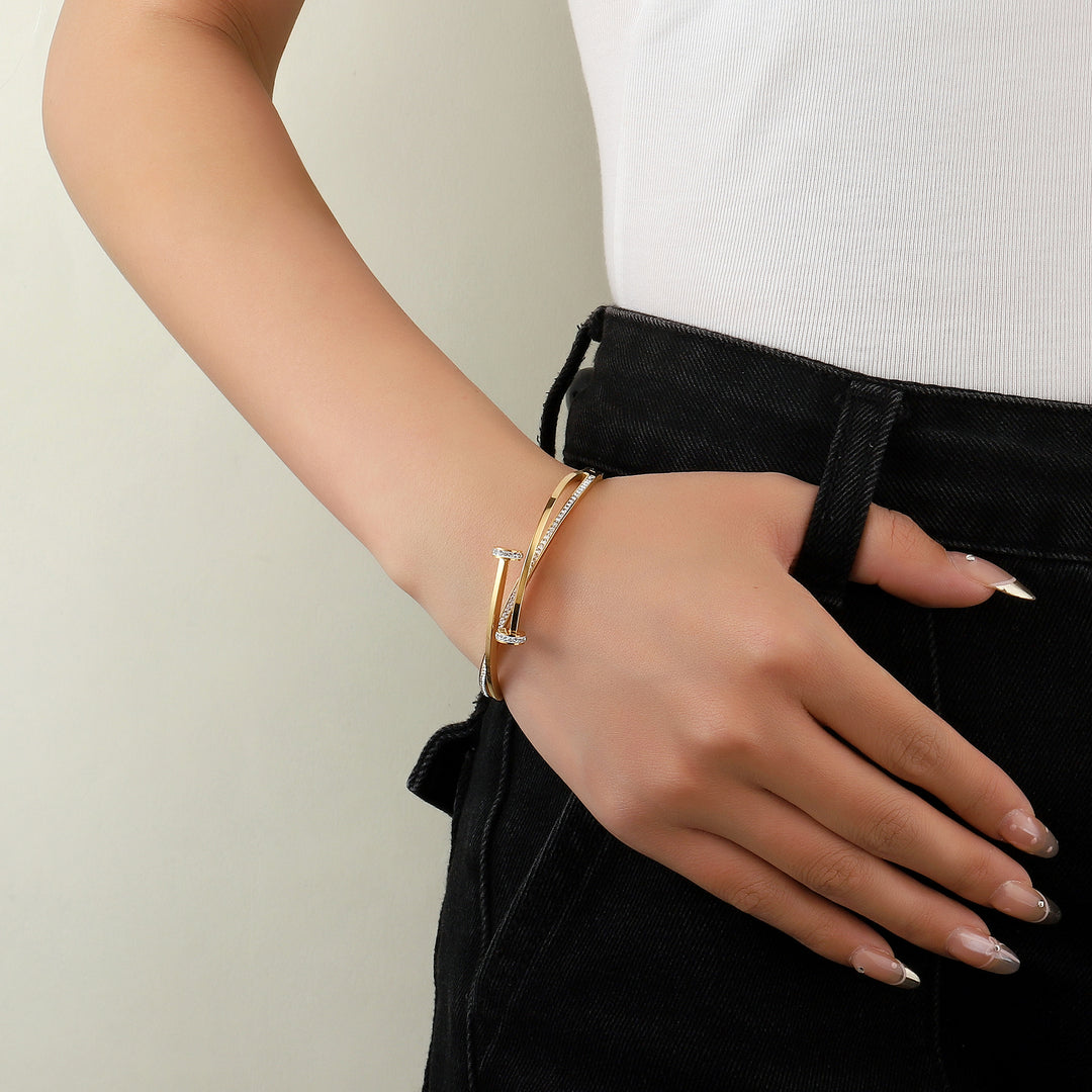 Soiree Twist Gold Bracelet - Salty Accessories