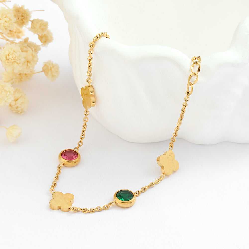 Sprakling Gems and Clover Gold Bracelet - Salty Accessories