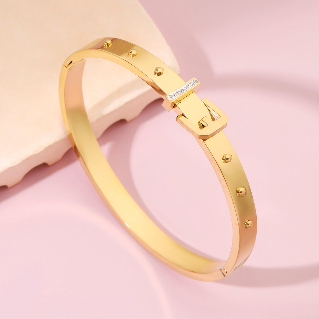 Buckle Up Gold Bracelet - Salty Accessories