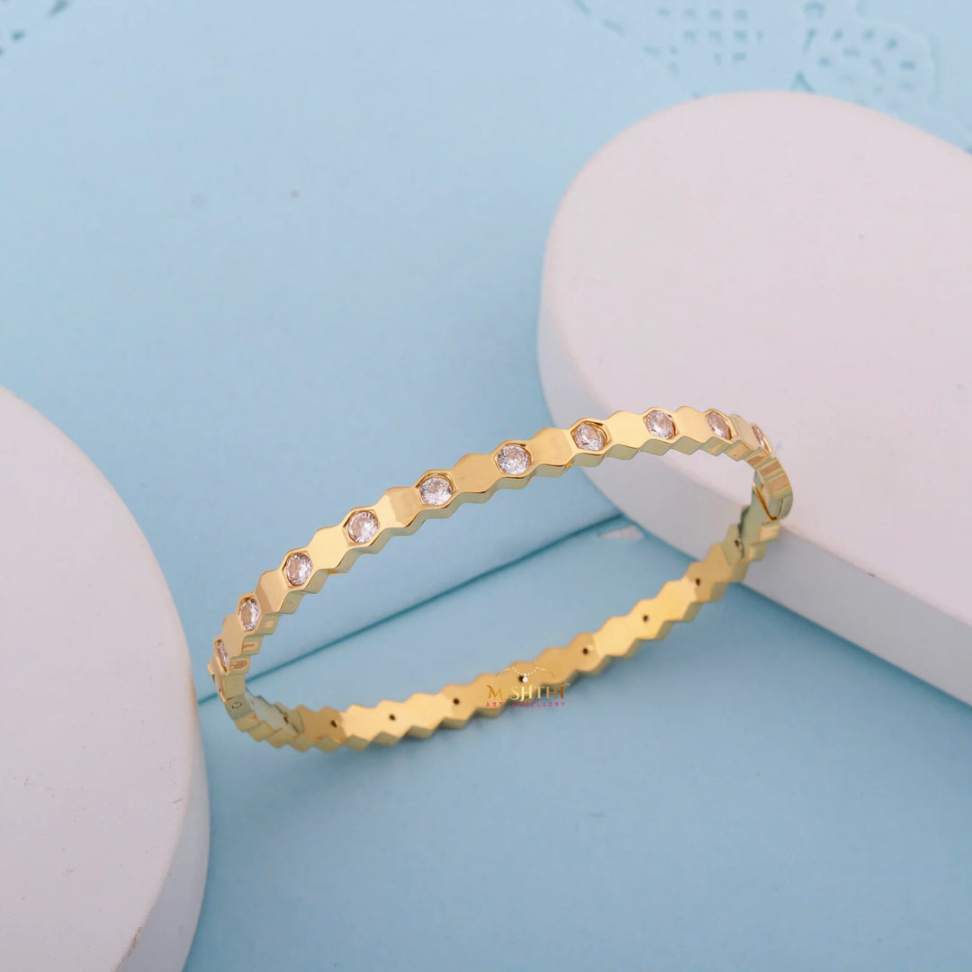 Ebullience Crystal Gold Bracelet - Salty Accessories