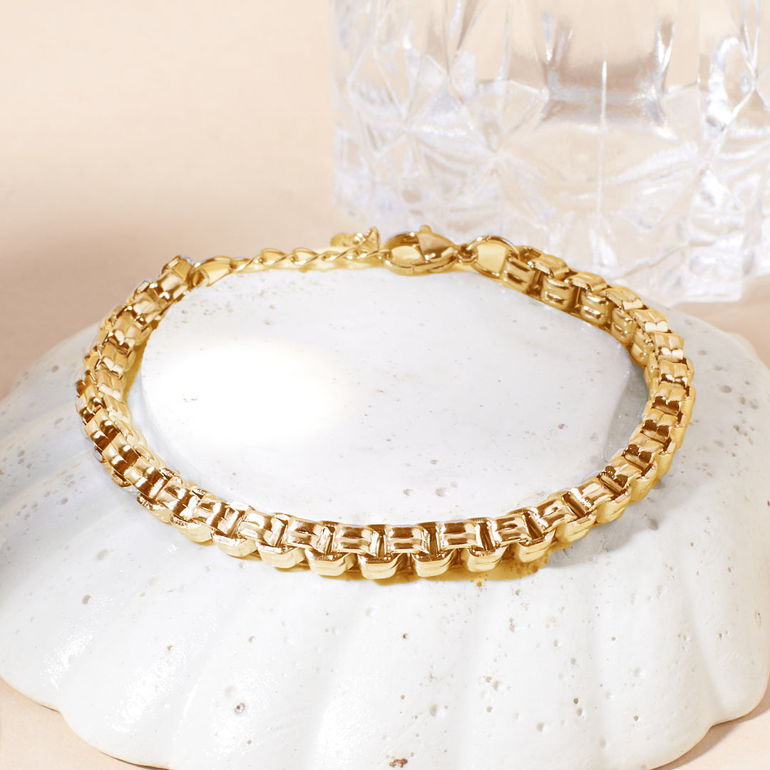 Bold Link Gold Bracelet - Salty Accessories