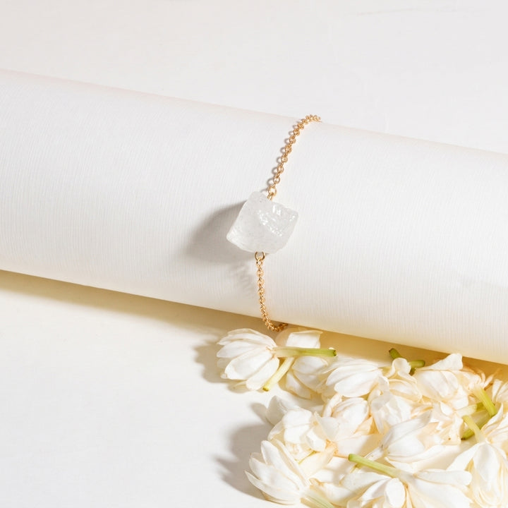 Stone oF Feminine Bracelet