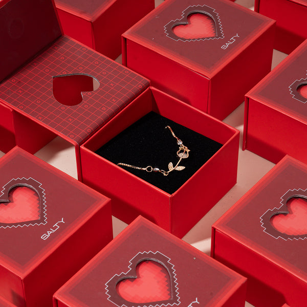 Tulip Dream Bracelet With BlushBox