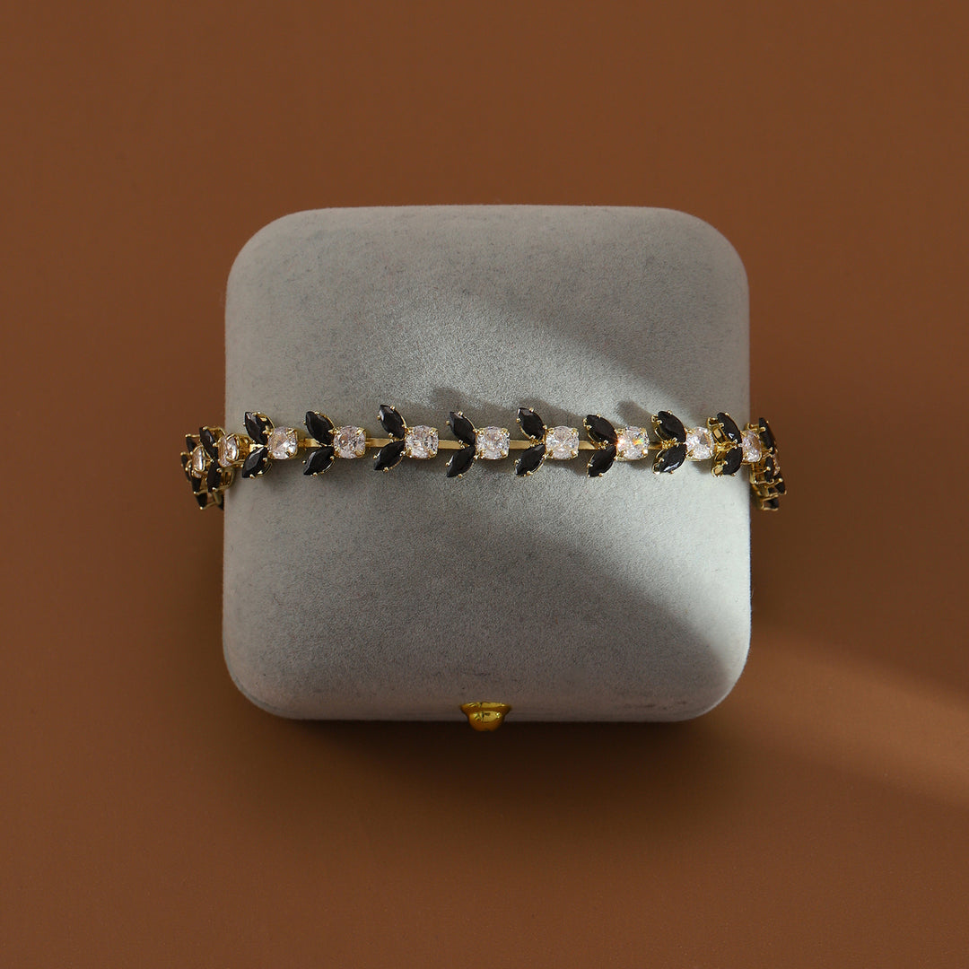 Midnight Leaf Sparkle Bracelet