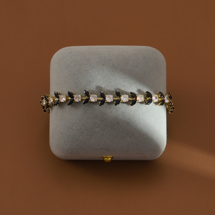 Midnight Leaf Sparkle Bracelet