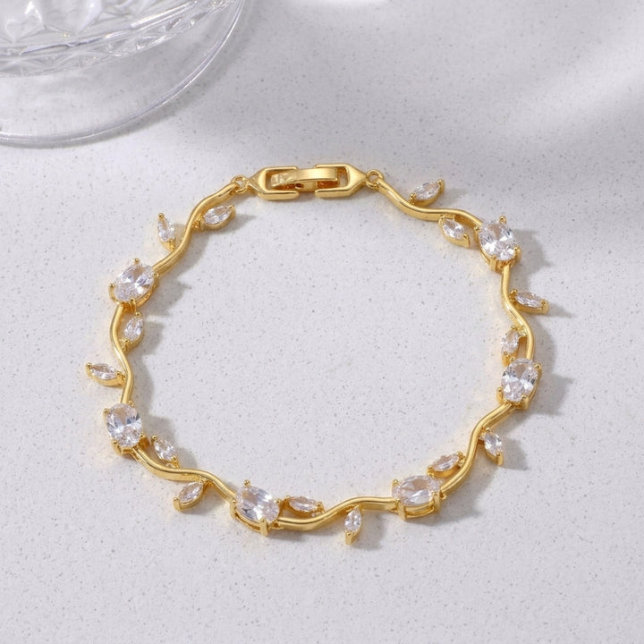 Crystal Vine Bracelet - White | Salty