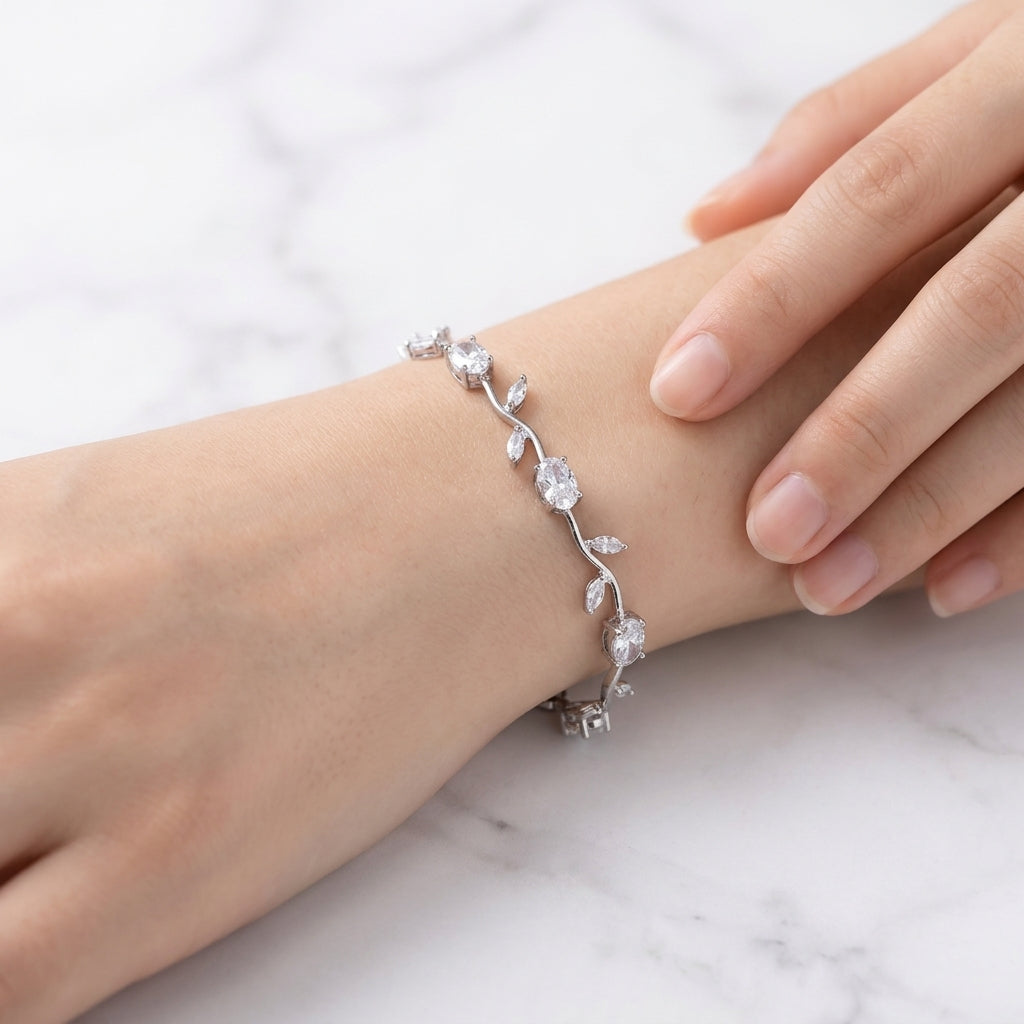 Crystal Vine Bracelet - Silver | Salty