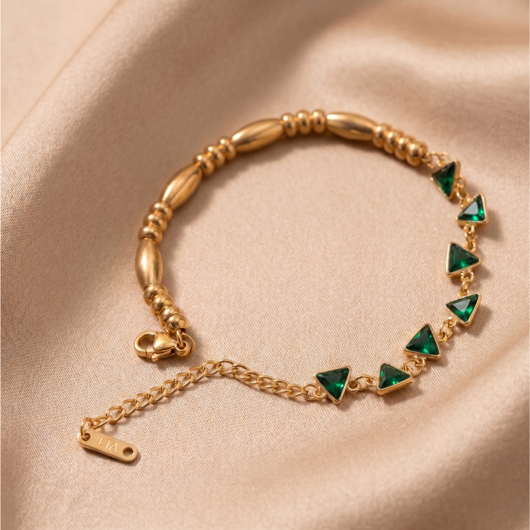Minimal Triangular Link Bracelet - Green