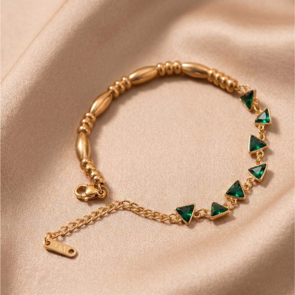 Minimal Triangular Link Bracelet - Green