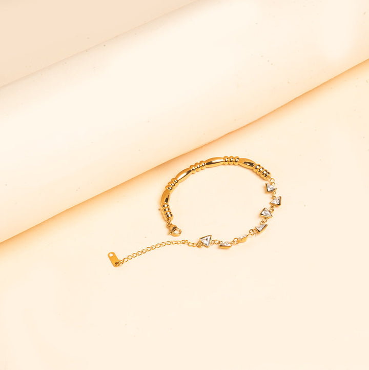 Minimal Triangular Link Bracelet - White | Salty