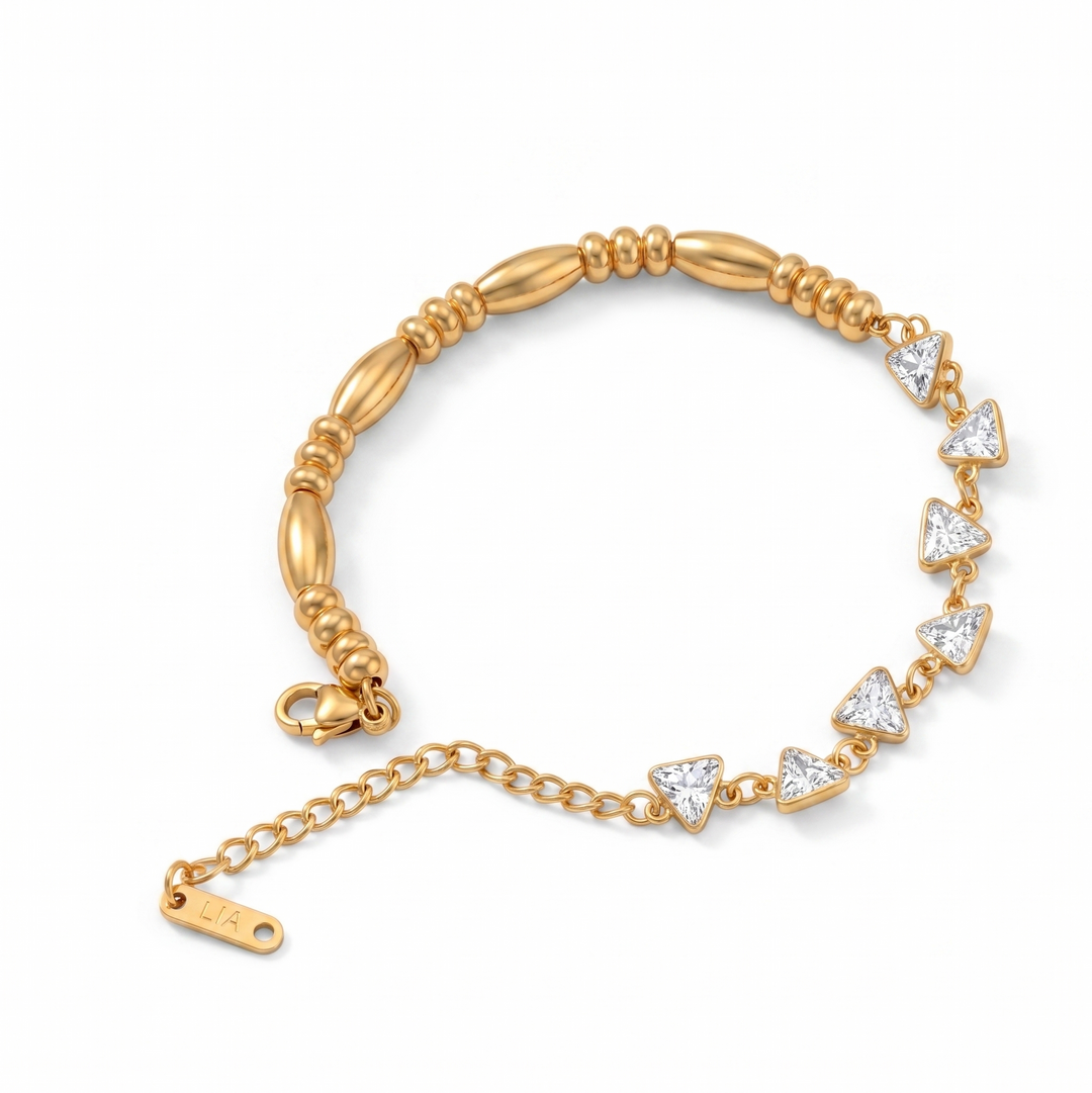 Minimal Triangular Link Bracelet - White