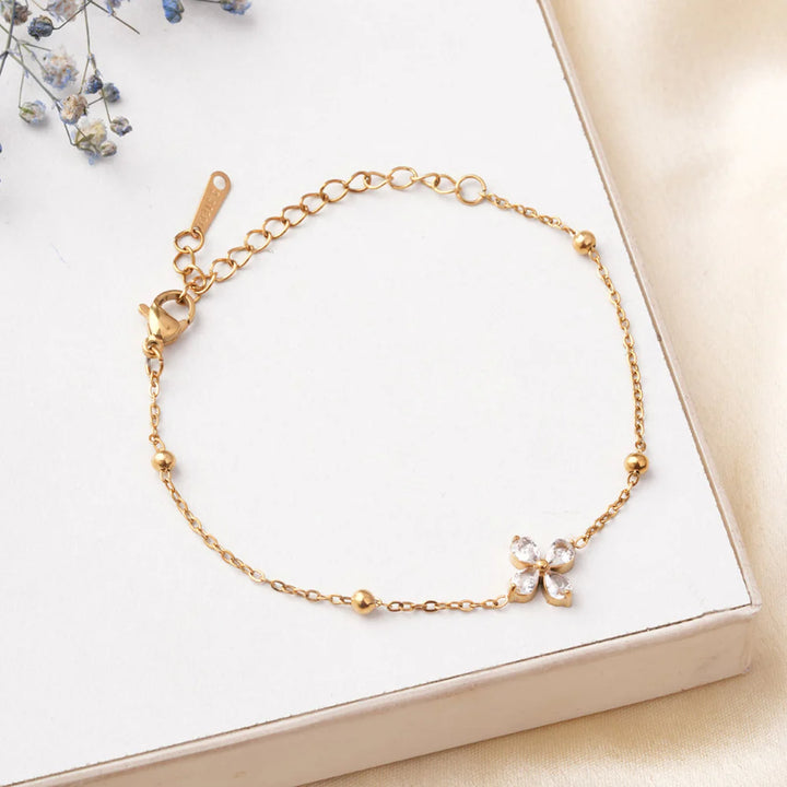 Clear Bloom Bracelet
