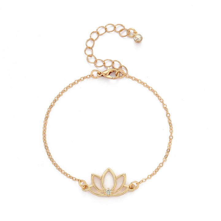 Lotus Divinity Lumba Bandhan Rakhi For Bhabhi