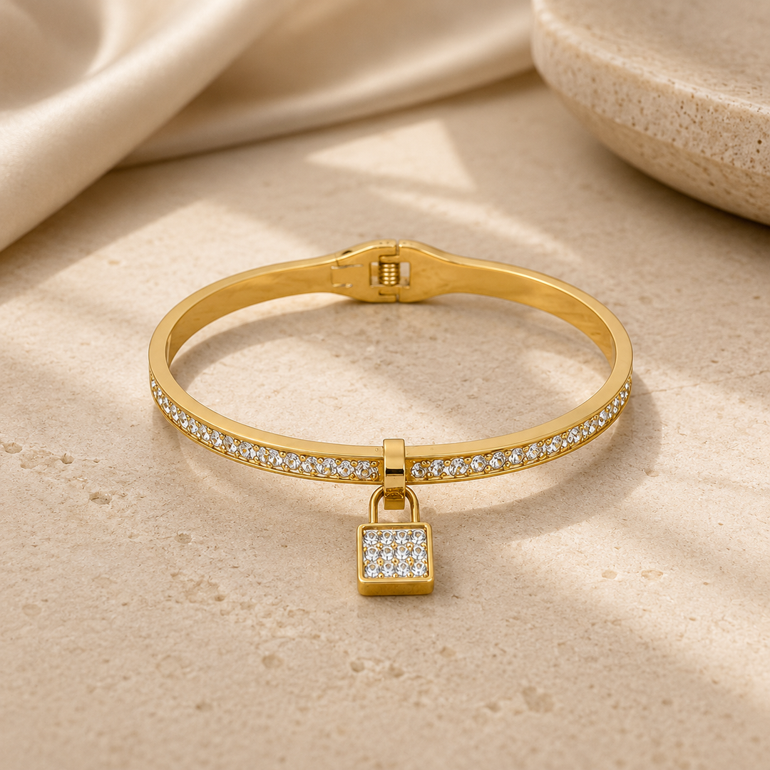 Luxe Lock Bracelet - Gold