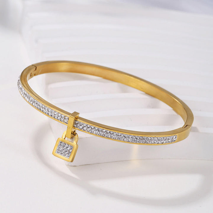 Luxe Lock Bracelet - Gold