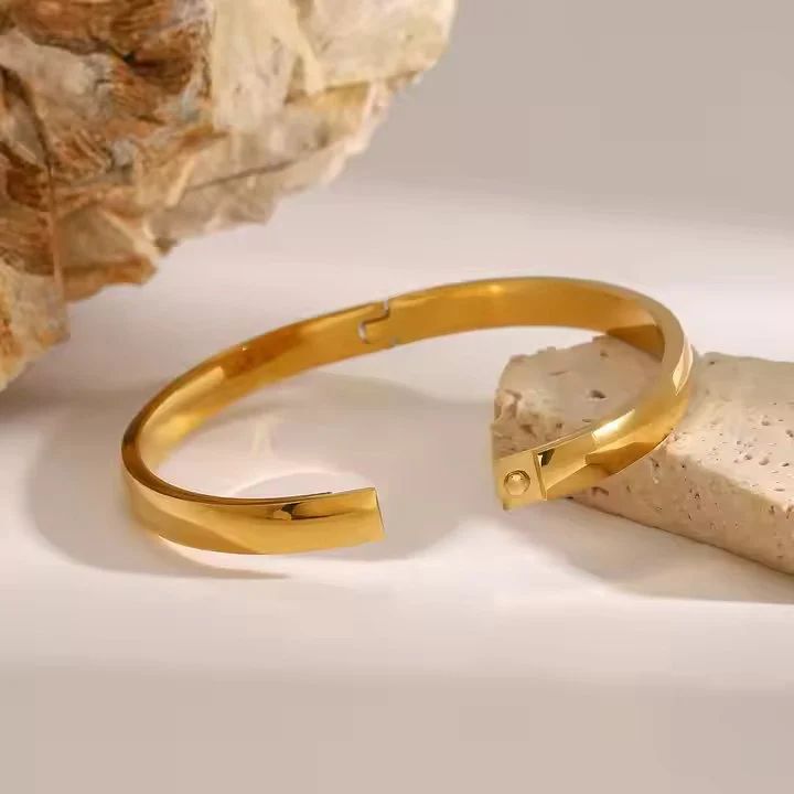 Golden Classic Bracelet