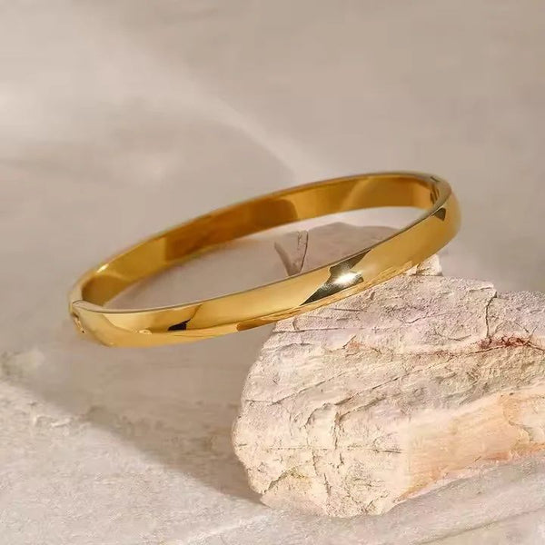 Golden Classic Bracelet