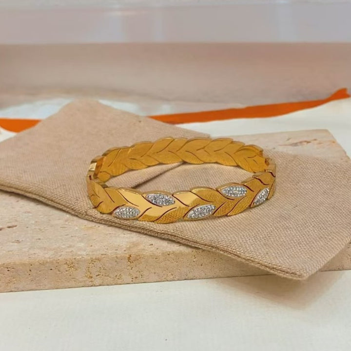 Gilded Laurel Bracelet