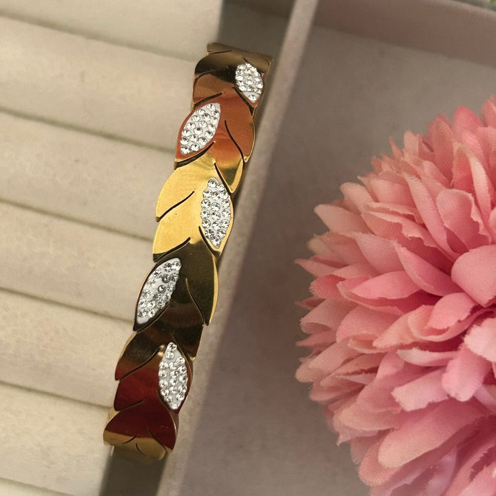 Gilded Laurel Bracelet